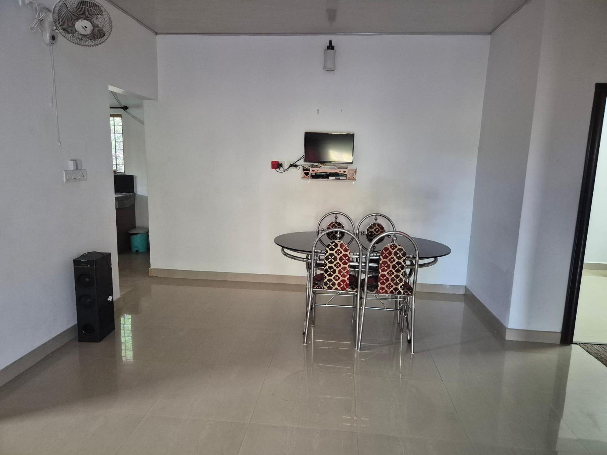 Anivilla Holiday Home Kunjithanny Anachal Exterior foto